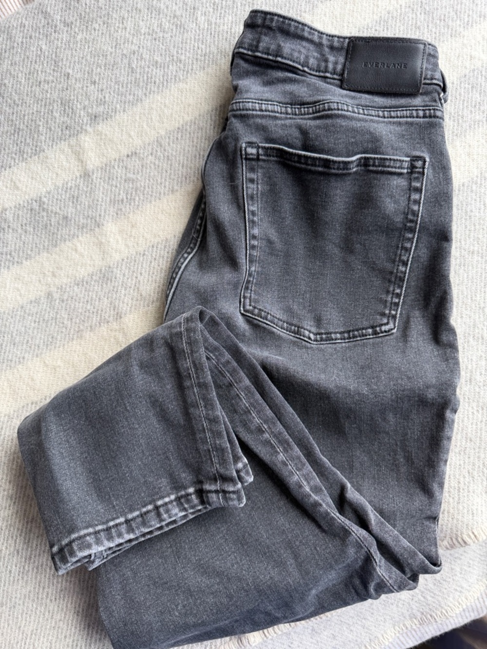 Everlane The Curvy Cheeky Black Skinny Jeans Ankle length